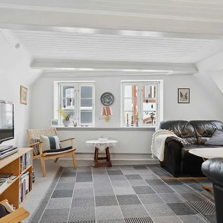 Apartament Authentic In Heart Of Aabenraa